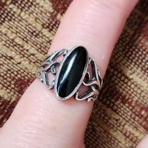 Elegant Black Onyx Silver 925 Ring Size 5.5